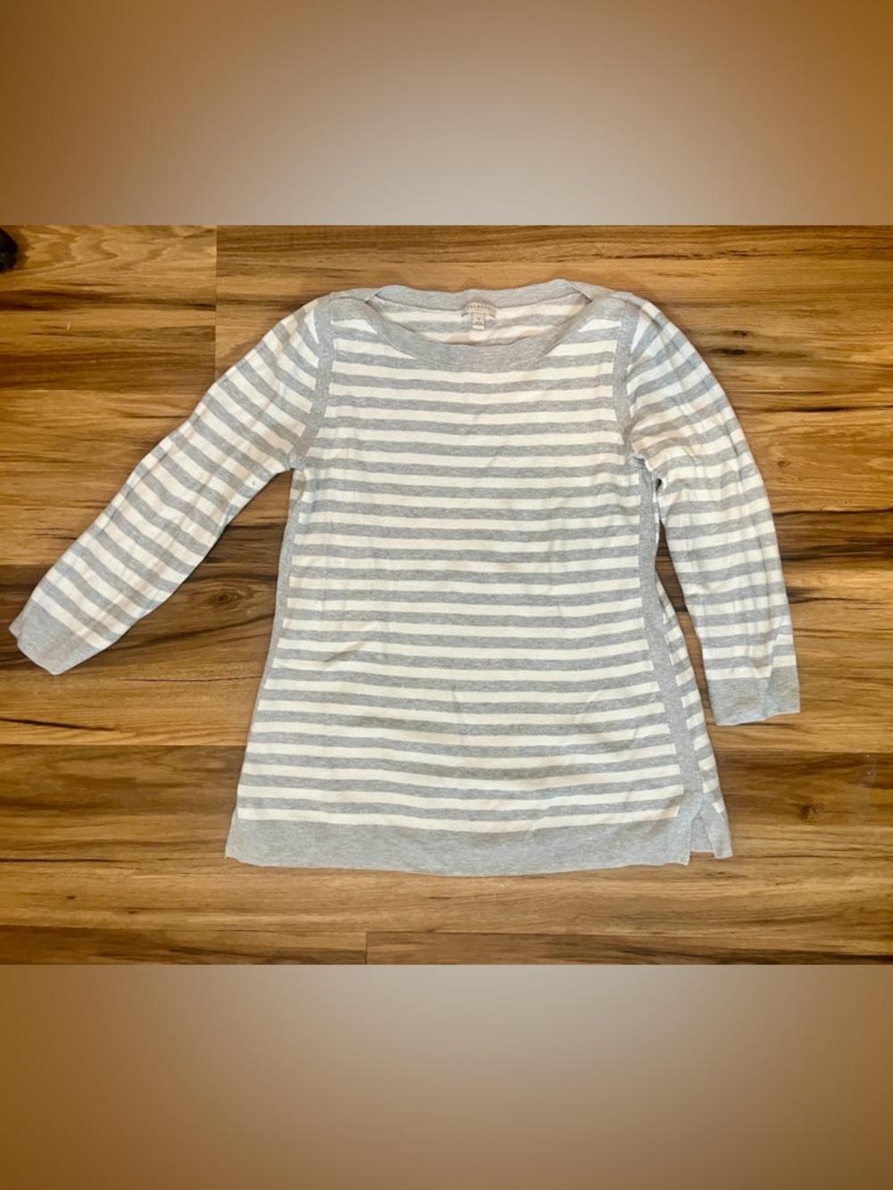 Talbots Gray White Striped Boatneck 3/4 Sleeve Lightweight Sweater Small